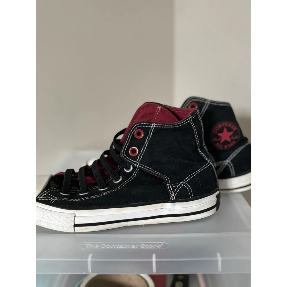 Converse these black